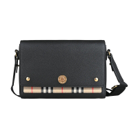 【BURBERRY 巴寶莉】BURBERRY Note金屬圓標LOGO荔枝紋小牛皮吸釦式翻蓋肩背斜背包(黑x米格紋)