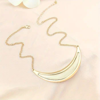 1 Pcs Simple Style Gold Women Necklace New Moon Cuban Chain Middle East Ramadan Festival Theme Dress