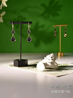 展示架 耳環架子展示架耳釘架女家用首飾收納掛架飾品拍攝道具創意小擺件