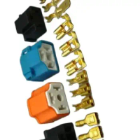 shhworldsea 2sets 3Pin H4 Car connector plug H4 Auto holder plug 7.8mm lamp plug bulb socket for Male + female