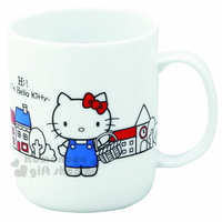 小禮堂 Hello Kitty 日製陶瓷馬克杯《白.站姿.提籃.房子》