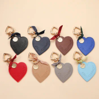 1pc Creative Love Heart Leather Keychain Heart-shaped Car Key Ring Chain Men And Women Couples Backpack Bag Pendant Charm
