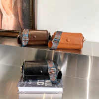 Women's Single Shoulder Bag Crossbody Bag Vintage Small Bag Women's Bag Niche Trend Wide Strap Cylin
