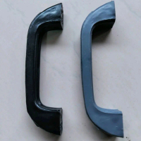 Handel Pegangan Tangan Bawah/Tarikan Pintu Futura/Colt T120SS Hitam dan abu harga 1 pcs
