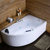 優樂悅~家用扇形浴缸亞克力迷你小浴池1.2小戶型三角形1.6加熱浴盆1.7米