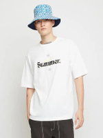 เสื้อยืดคอกลมแขนสั้นผู้ชาย DAPPER x LEISURE PROJECTS Forever Summer สีขาว (KR W1 602LS)