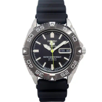 SEIKO精工 SNZB23J2手錶 日本製 潛水計時 夜光 黑面 自動上鍊 膠帶 機械錶 男錶