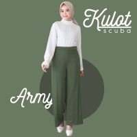 Celana Kulot Scuba Premium Garis Polos Hitam Putih