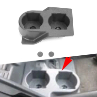 Giá đỡ cốc đôi cho bảng điều khiển phía trước của Nissan Patrol Y60 (1989–1998)