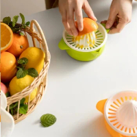 Manual Portable Citrus Juicer Kitchen Tools Plastic Orange Lemon Squeezer Multifunction Fruit Juicer Machine kitchen Accessories
