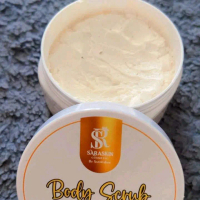 Body scrub saraskin cosmetics.