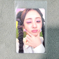 Yunjin Photocard - Official from LE SSERAFIM Album CRAZY B
