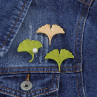 Green Golden Ginkgo Leaves With Pearl Brooches Plant Living Fossil Laple Pins For Bag Backpack Jeans For Nature Lovers Gift