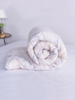 ผ้านวม Micro Touch Flower Style ขนาด 5 ฟุต 74 X 90 นิ้ว (188X228 Cm.) ลาย MD 027 สีชมพู