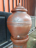 padasan gentong wudhu gerabah tanah lat