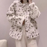 Winter Thick Downy Rabbit Fur Jacket Women Loose Short Outerwear Fashion White Apricot O Neck Long Sleeve Lamb Fur Coat Female