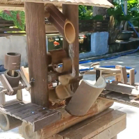 kincir air bambu hiasan kolam ikan dari bambu