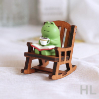 華隆興盛 桌面擺件青蛙搖椅可愛拍照治愈小擺件辦公桌生日裝飾創意解壓禮物