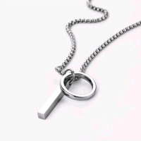 KALUNG RANTAI ROLO TITANIUM SILVER LIONTIN KOMBINASI BALOK DAN CICIN LAKI-LAKI DAN PEREMPUAN Pria Wa