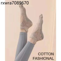 ถุงเท้าโยคะ กันลื่น พิลาทิส pilates socks แยกนิ้ว yoga socks Barre