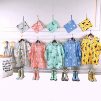 【Baby 童衣】兒童雨衣 安全反光條雨衣 書包位卡通雨衣 88857(共8色)