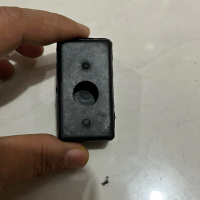KARET BANTALAN GANJAL PINTU BELAKANG GRANMAX PICK UP ORIGINAL, HARGA PER 1 PCS