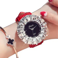 New Fashion Dress Womens Watches Big Rhinestone Quartz Wrist Watch Ladies Luxury Top Brand Geneva Watch Elegant Women Gifts