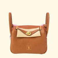 Tas Selempang Wanita Lindy Mini Kulit Jeruk Premium Warna Brown 20 cm dengan Pengencang Berseleting