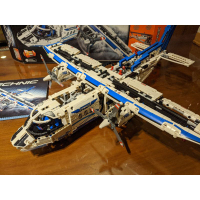 Lego 樂高 42025 Technic 科技系列 貨運飛機 Cargo Plane 二手