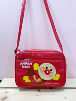 【震撼精品百貨】麵包超人_Anpanman~麵包超人 ANPANMAN斜背包-紅色飛行#11151