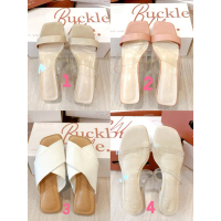 ส่งด่วน ส่งต่อ รองเท้า แบรนด์ Buckle Me size 35