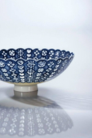 20cm青花菊瓣鏤空薄胎碗
