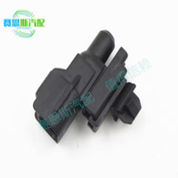 88790-22131 88790-0Q010 Suitable for Toyota models thermistor outdoor temperature sensor Iron Horse 