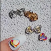 5PCS/Set Of Nail Art Embossed Jewelry Diamond Aurora Peach Heart Flat Curved Diamond Crystal Carving Craft Nail Decoration