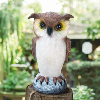 1pcs Resin Owl to Keep Birds Away for Mom Women Owl Scarecrow for Garden Yard Outdoor Courtyard Deco
