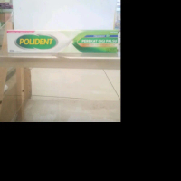 POLIDENT PEREKAT GIGI PALSU 60 GRAM RASA FRESH MINT