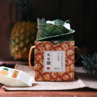 Portable Pineapple Pastry Cake Gift Box Paper Baking Cookies Dessert Packaging Tote Box Gift Package
