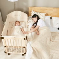 多功能松木嬰兒床 可調節變形櫸木移動童床 簡約帶滑輪拼接床