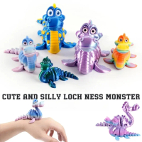 Figur mainan Loch Ness dicetak 3D dengan banyak sendi boleh bergerak dan mata simulasi untuk aksesor