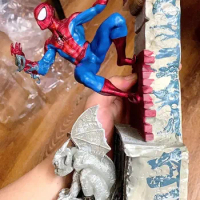 28cm Avengers Infinity War Figurine Spiderman Action Figure Pvc Statue Collectible Model Decor Toys For Kids Boyfriend Gift