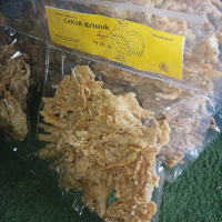 Keripik Ceker Ayam khas Garut Snack Pedas Crispy Goreng Kripik Camilan Food Cemilan Makanan Kering