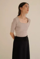 MISSISSIPPI Mississippi Kaos U-Neck Wanita Lengan Pendek Premium LIN000583M Mocca