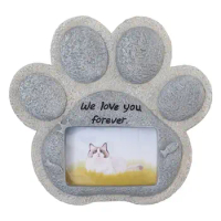 Cat Claw Shape Carving Headstone Tree Burial Grey Resin Pet Tombstones For Dog Cat