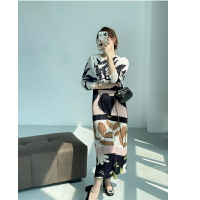 【巴黎精品】皺褶洋裝日系連身裙-三宅風長袖圓領印花女裙子a1jb15