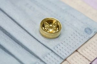 15mm 蝴蝶 圖案香薰扣 香精油釦 精油飾物 口罩/衣領適用 磁石釦 口罩香薰夾 (金色)(連6片顏色隨機的可重用棉片)(隨機送上口罩3片)