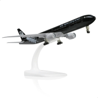 Model Pesawat Logam Diecast, Boeing 777 New Zealand, Skala 1 / 300, dengan Dirian, Sesuai untuk Dewa