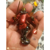 Tượng đồng  nguyên chất -  Thiên Sư Chung Quỳ . cao 6cm, vẽ tỉ mỉ chi tiết.