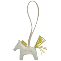 【Hermes 愛馬仕】RODEO MM馬兒造型拼色小羊皮鑰匙圈/吊飾(迷你-嫩綠/米色H064929CA-VERT-BEIGE)