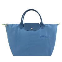 【LONGCHAMP】LE PLIAGE GREEN系列刺繡短把再生尼龍摺疊水餃包(中/雷雨藍)