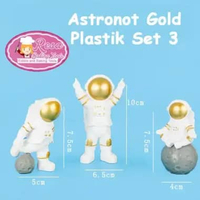 Topper Astronot Luar Angkasa Gold